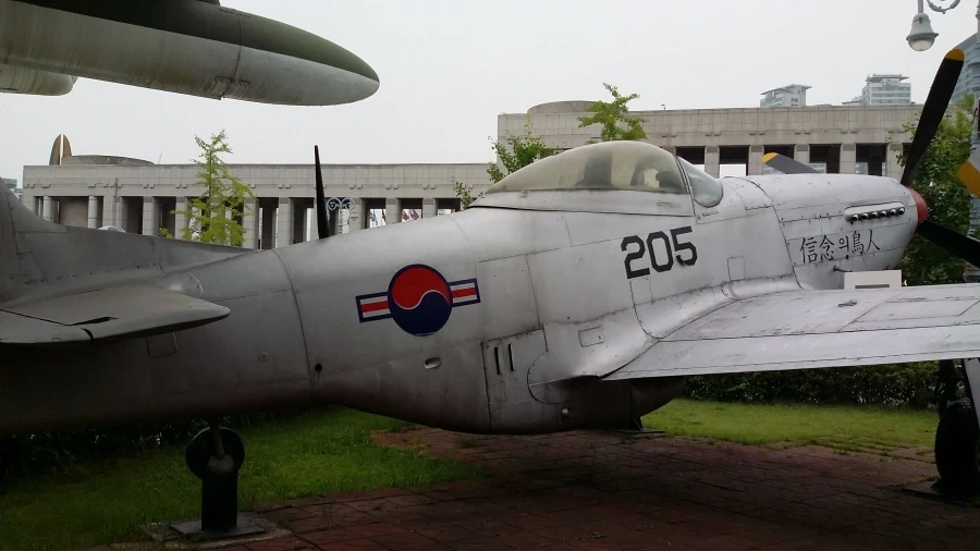 대한민국 최초 운용 전투기.jpg_1.webp