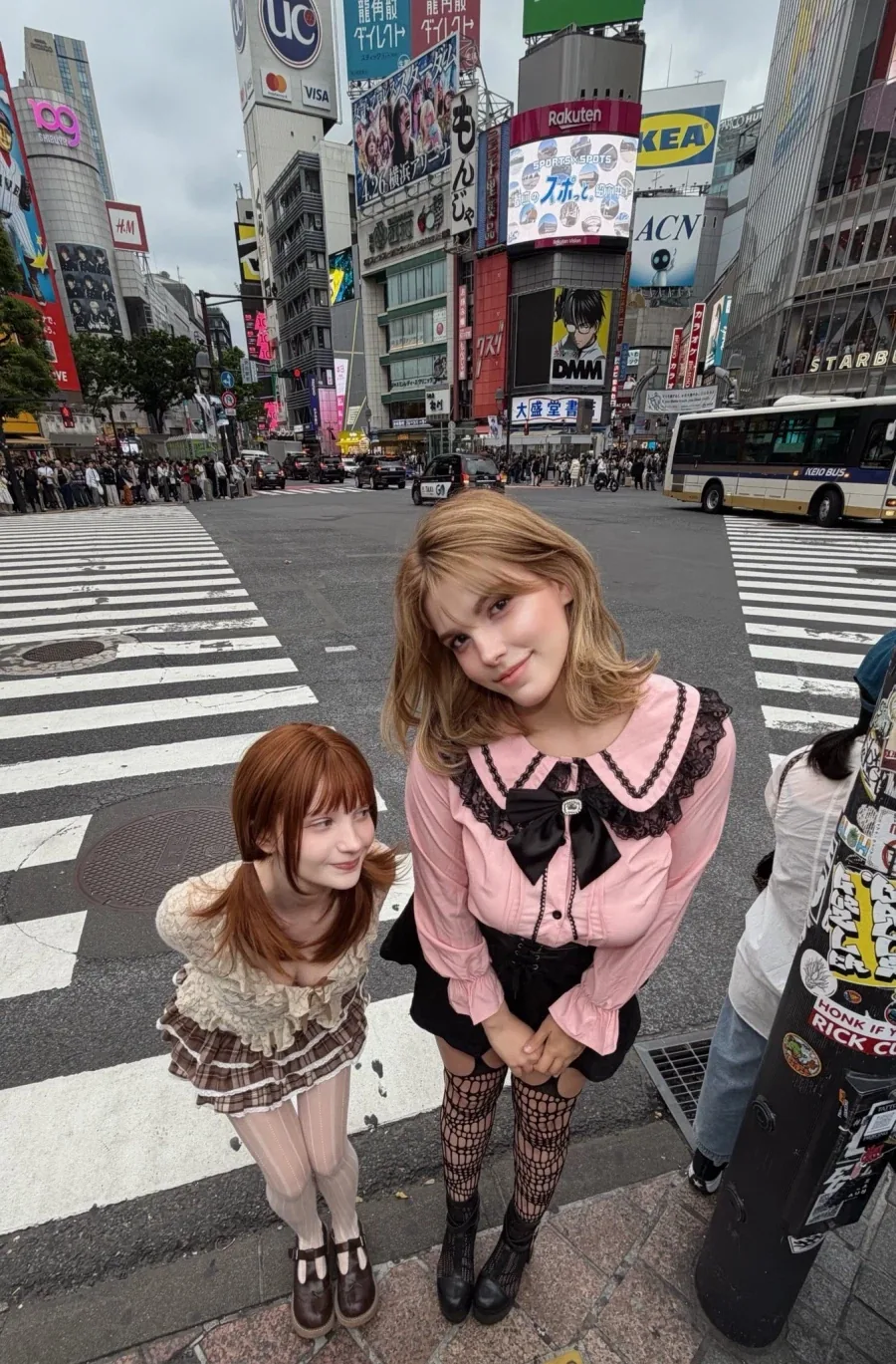 호불호 갈리는 서양 코스플레이어들.png_2.webp