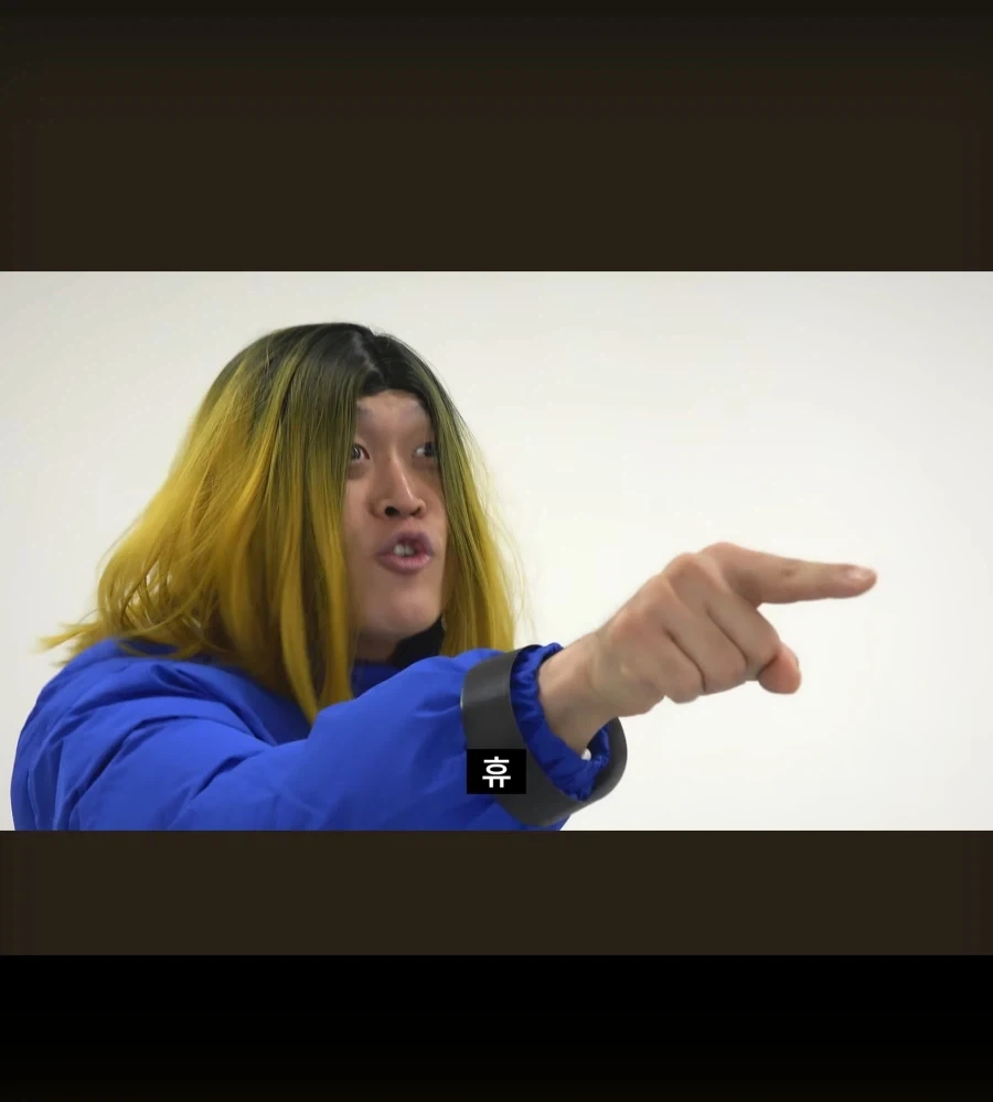 ...이양반 또 뭐하는거야_1.webp