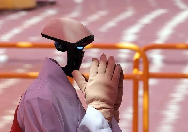 한국 불교, 로봇 스님 가비 등장.Robot_3.webp