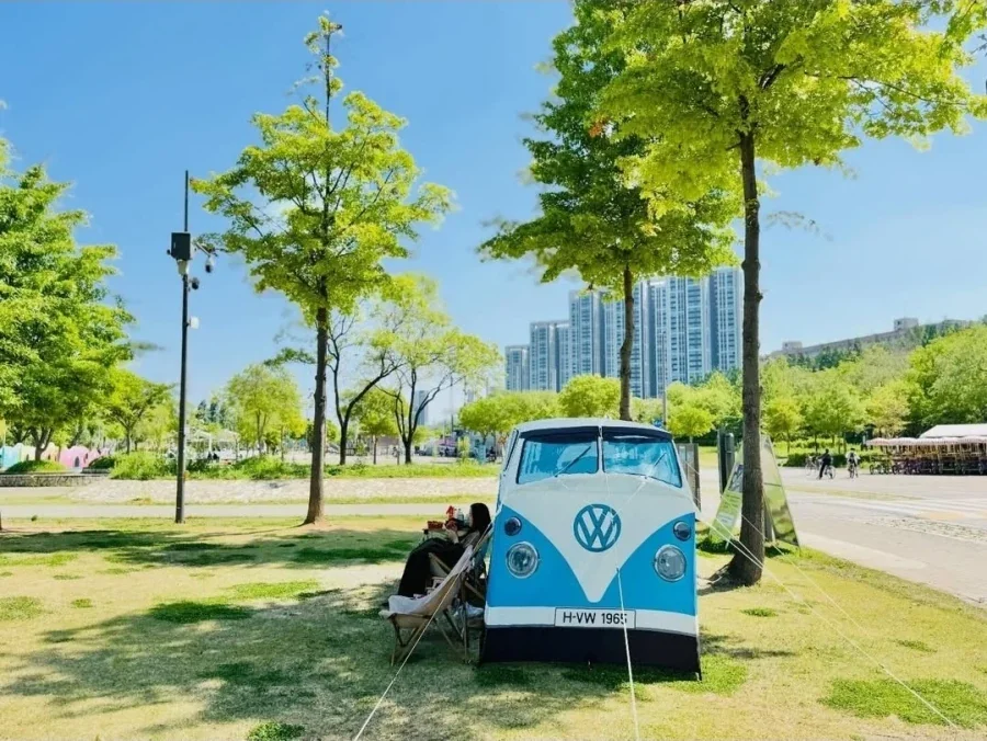텐트자랑할려다가 욕만 먹고 있는 쓰레드인_3.webp
