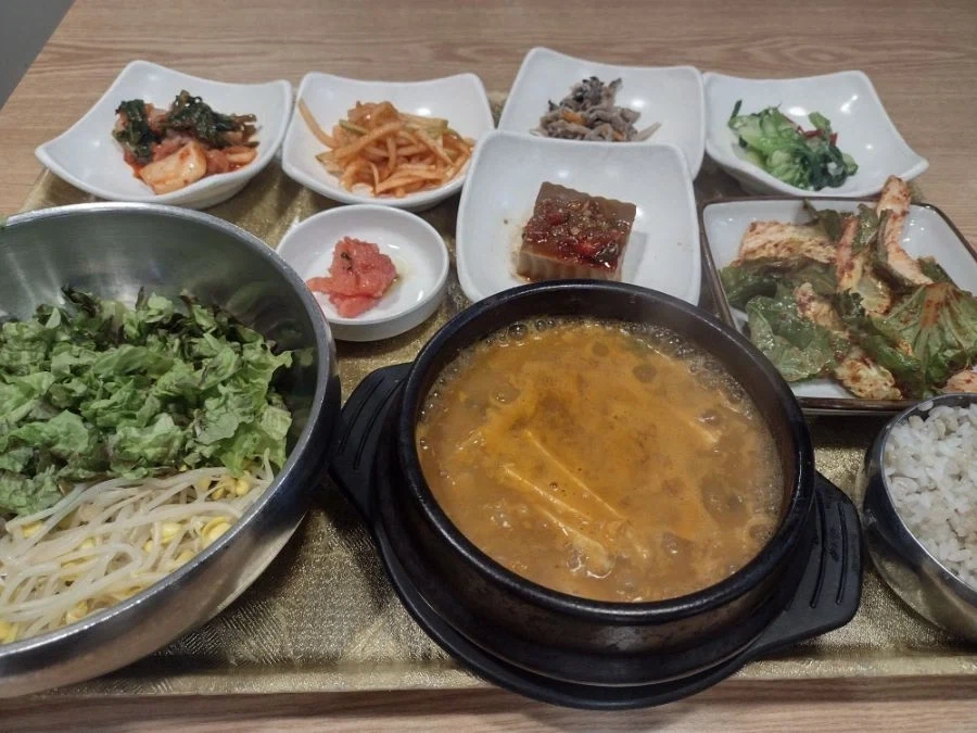 고기가 없는 밥상_1.webp