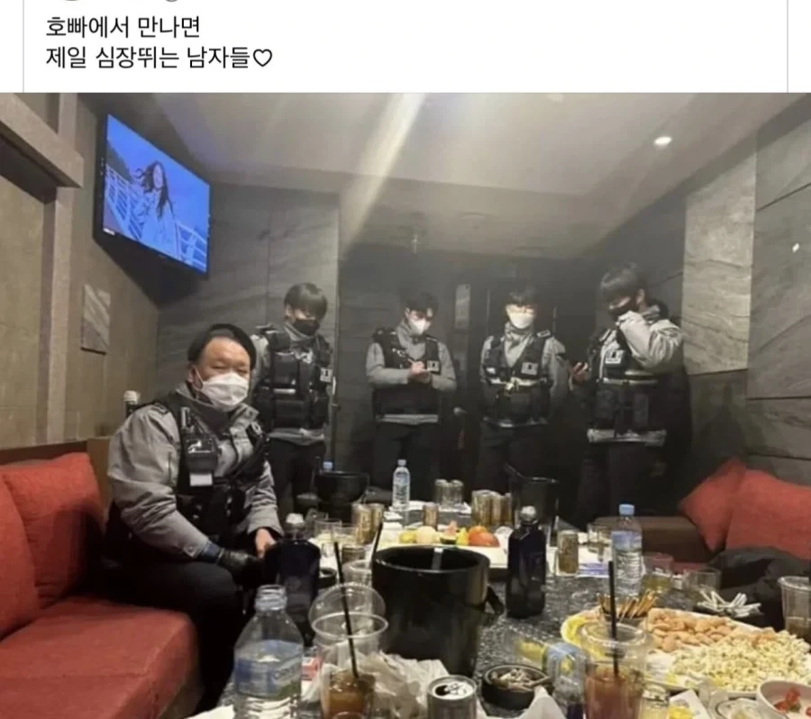 호스트바에서 남녀 누구나 두근거리게 만드는 남자들_1.webp