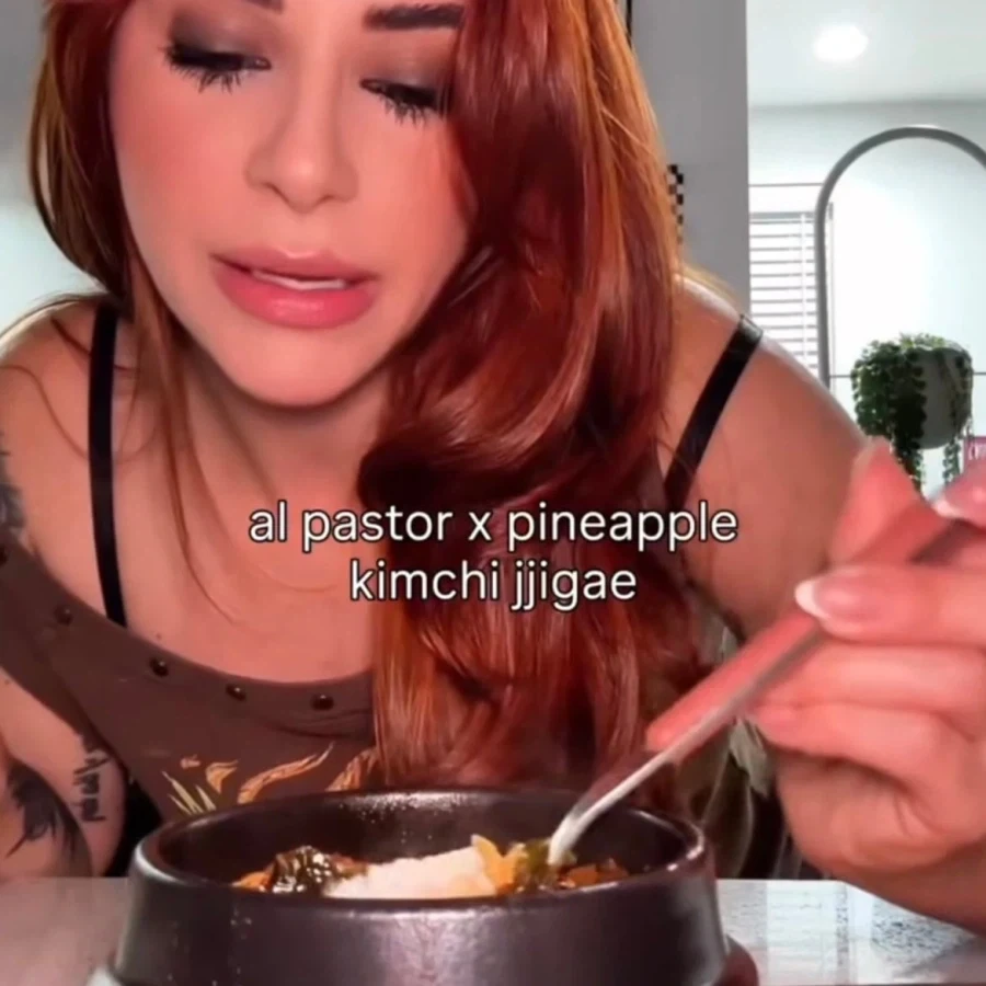 특이점 온 김치찌게_1.webp