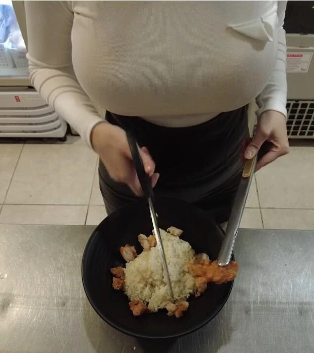 손님이 끊이지 않는 pc방 사장님의 비결_3.jpg