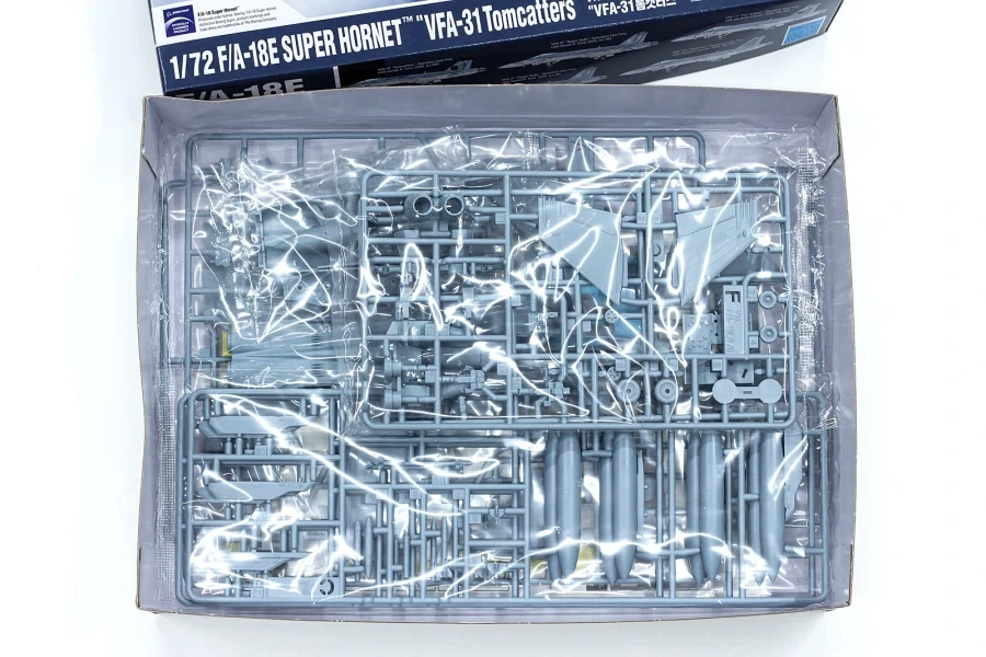 [아카데미 과학] 1/72 F/A-18E