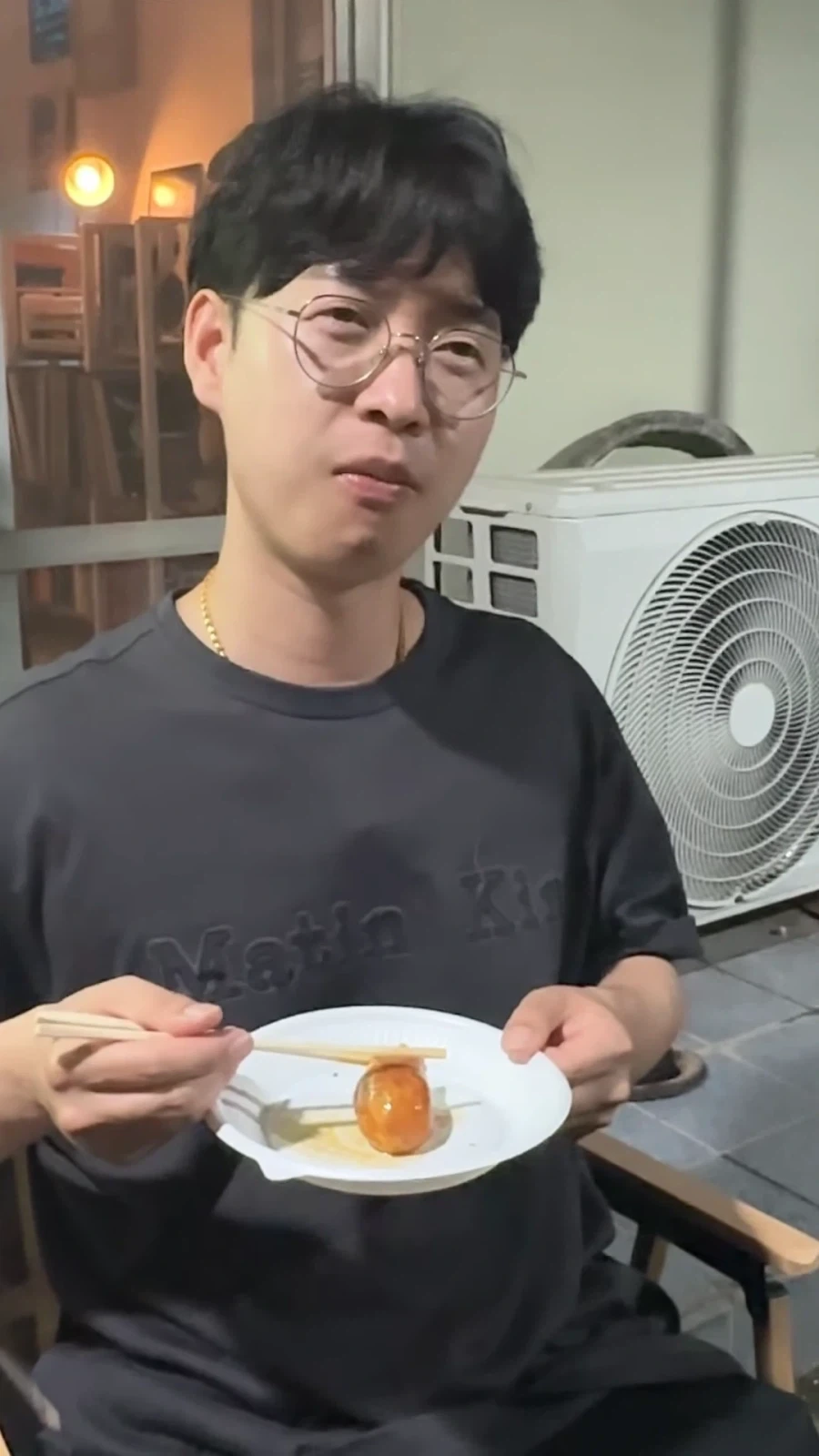 수제 소시지를 먹은 유부남의 최후_3.webp