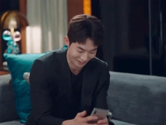 모솔남을 연기하는 남주혁.jpg_3.webp