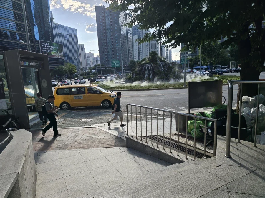 녹색이란거 사실잘 몰랐는데_1.webp