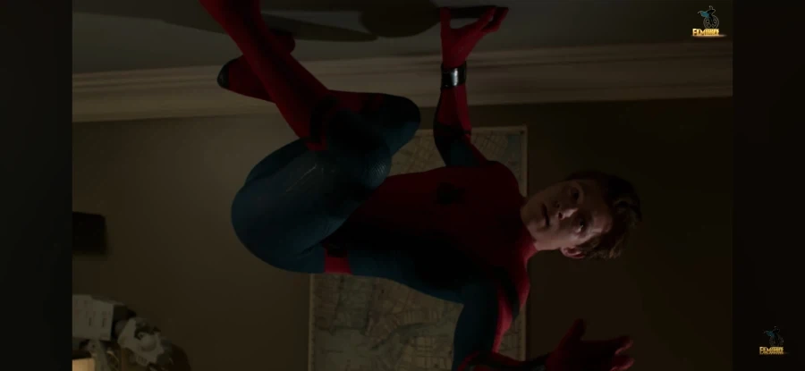 MCU) 네드의 무해함을 보여주는 장면_5.webp