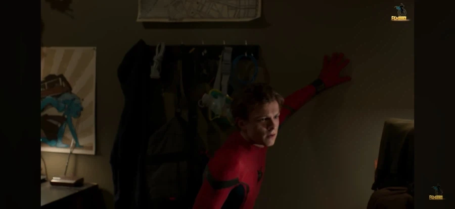 MCU) 네드의 무해함을 보여주는 장면_7.webp