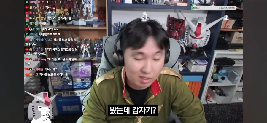 오리지널 건담 내놓은 지쿠악스가 저지른 악행.jpg_2.webp