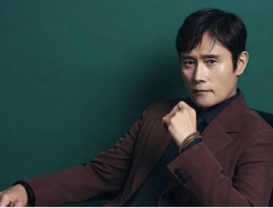 내 머리속에서 배트맨을 한국배우들로 캐스팅해봄_1.webp