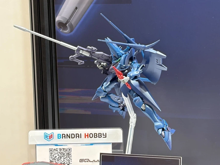 HG GQ 1/144 함브라비 + 걍 하쿠지 장비 전시 사진_4.webp