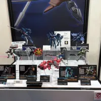 HG GQ 1/144 함브라비 + 걍 하쿠지 장비 전시 사진