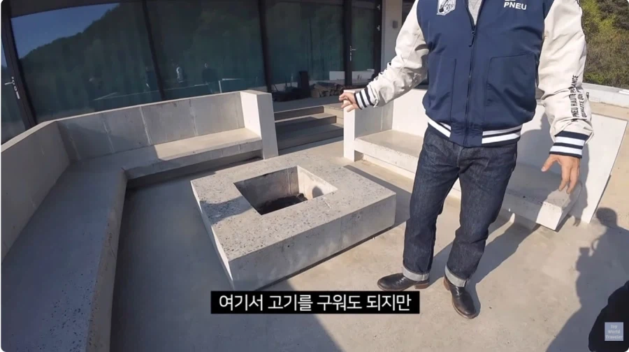 칠척귀신이 산다는 마녀의 집_7.webp