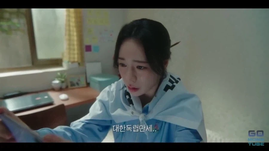 요새 대세인 가상역사 로코 드라마_17.webp