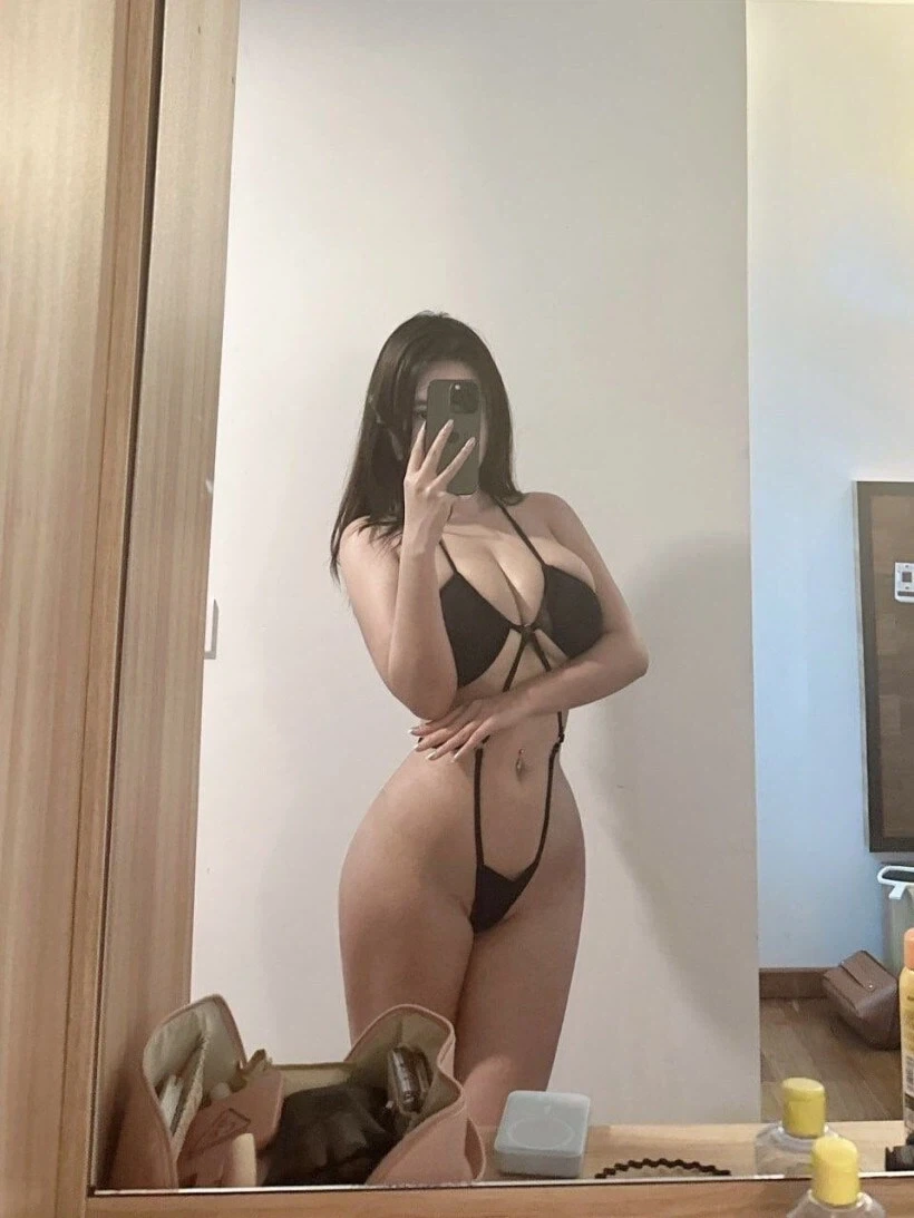 호불호 갈리는 몸매.jpg_1.webp
