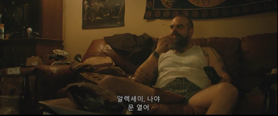 MCU) 딸가진 아버지한테 가장 효과적인 무기.jpg_6.webp