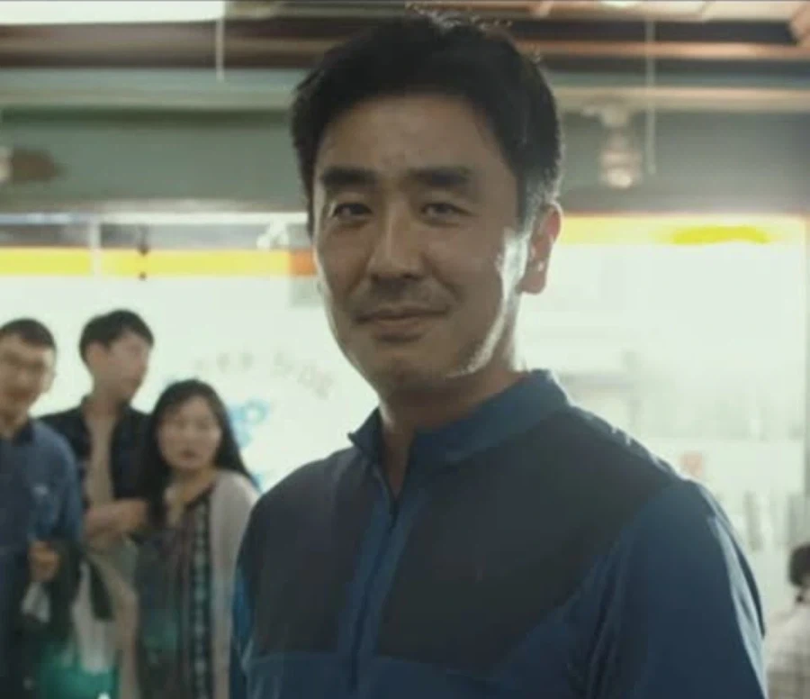 42시간 쉬지않고 일하는 중_2.webp