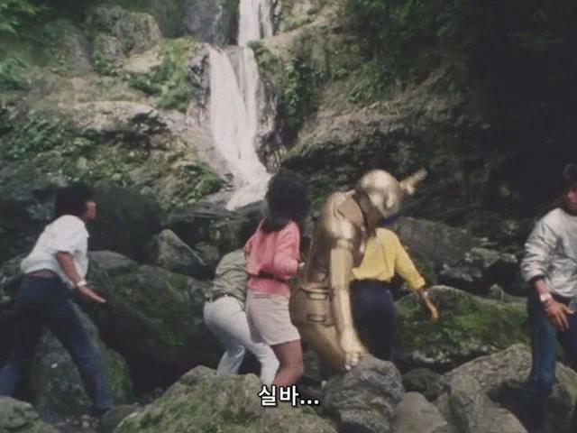 초전자바이오맨)아픈기억을 꺼내는 피보_2.webp