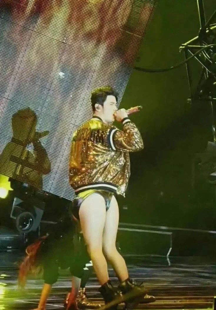 민망한 착시_1.webp