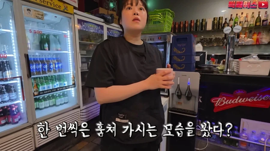 뷔페 거지에 빡친 유투버_49.webp