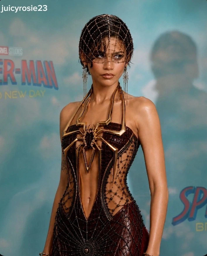 mcu) 젠다야 옷 잘 입네_1.webp