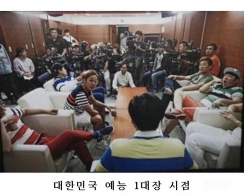 예능 한편 찍는데 들어가는 인력 수준.jpg_1.webp