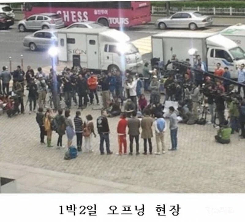 예능 한편 찍는데 들어가는 인력 수준.jpg_2.webp