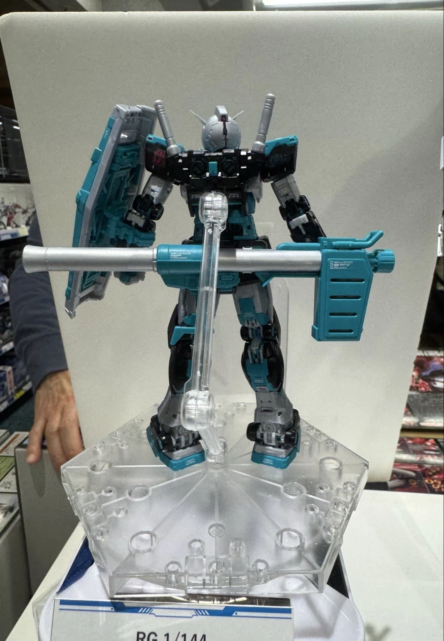 [반다이] RG RX-78-2 건담 Ver.2.0 하츠네 미쿠 전시 이미지_2.webp