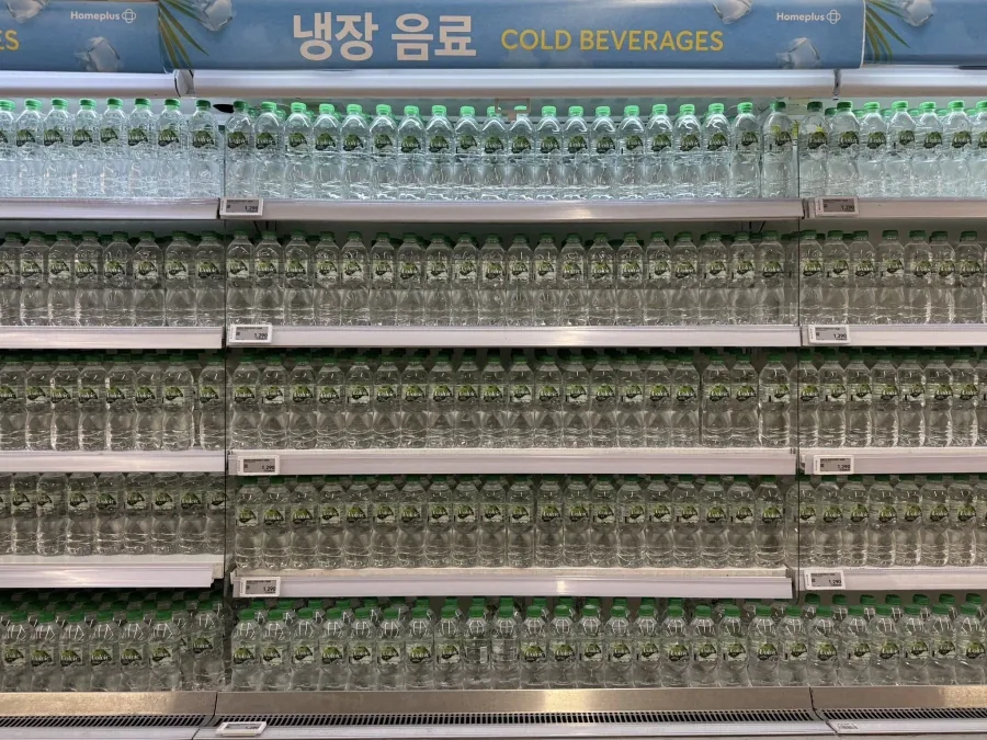 현대 미술관처럼 변한 홈플러스.jpg_4.webp