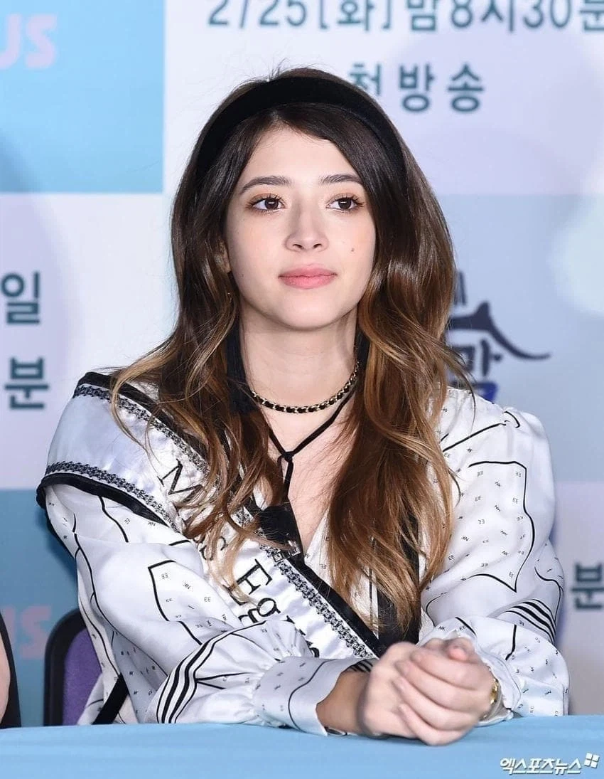 한국식 메이크업 받은 이집트인....ㄷㄷ_5.webp