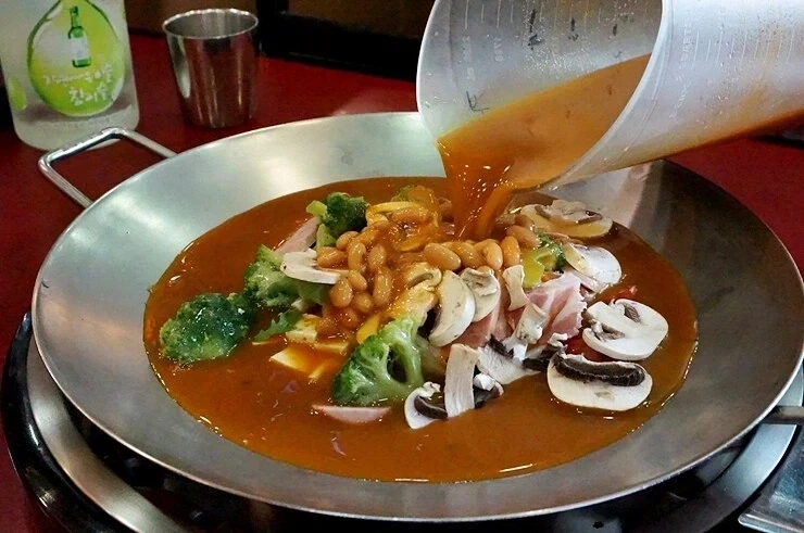 호불호 부대찌개.jpg_3.webp