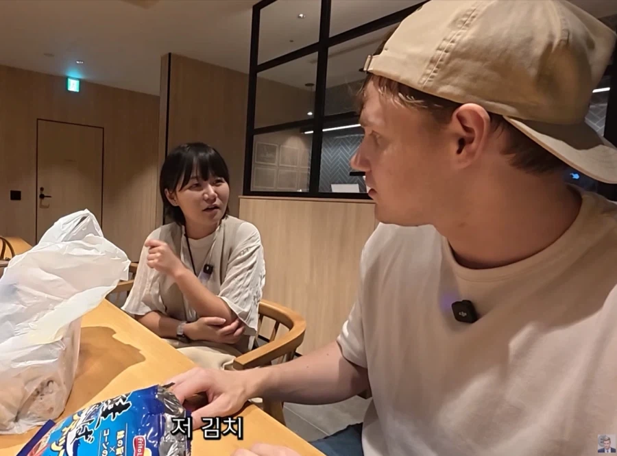 핀란드인 레오를 194cm까지 크게 만든 음식들_2.webp