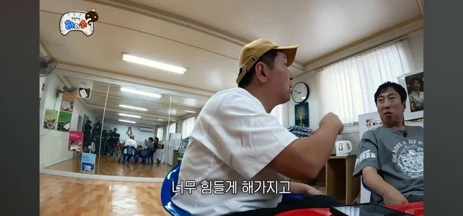 박명수 텃세에 죽통 까버리고 싶었다는 정형돈.jpg_16.webp