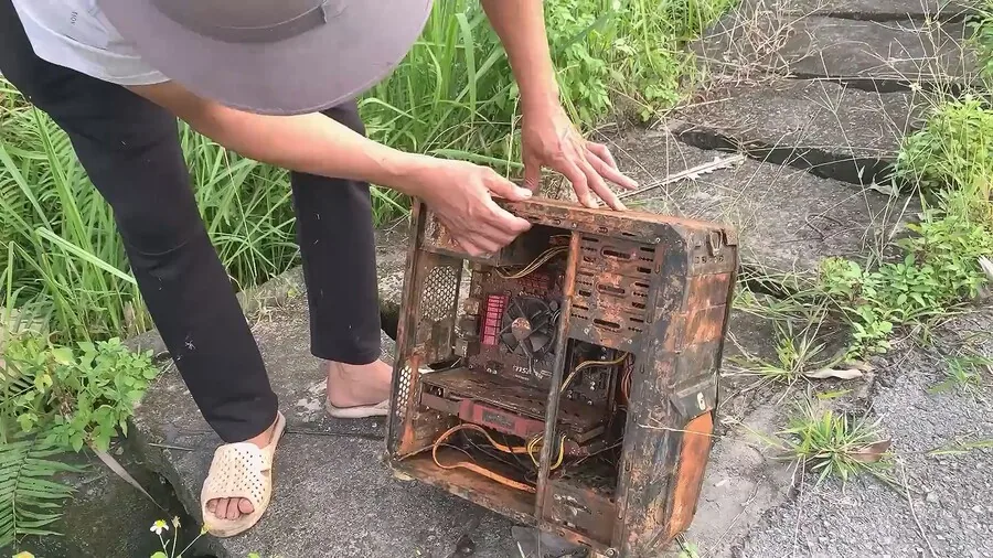 지포스 1060 PC를.. 누가 하수구에 버린거야?_3.jpg
