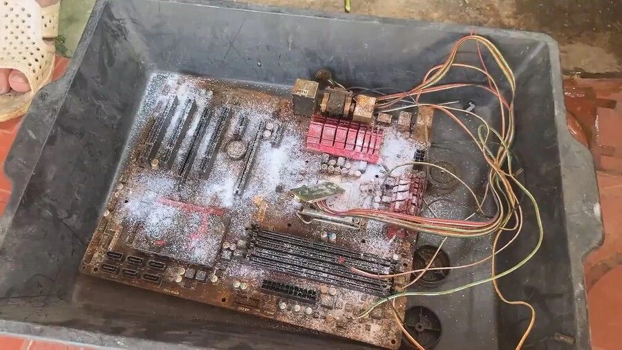 지포스 1060 PC를.. 누가 하수구에 버린거야?_9.jpg