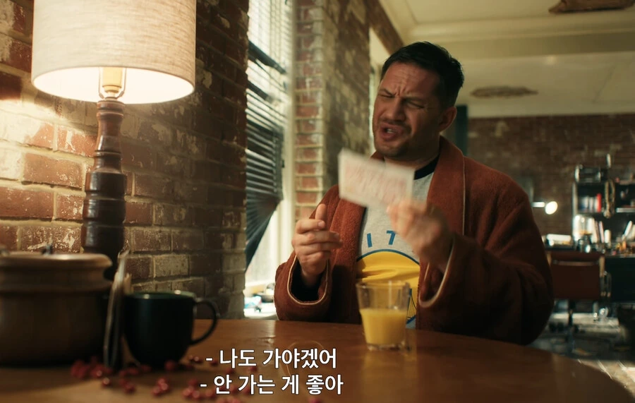 식인 외계인 베놈이 굉장히 분노하는 요소.jpg_9.png