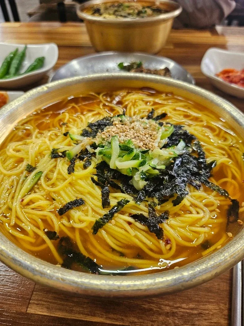 국수가 많다고 해봐야 3배에서 4배!_1.webp