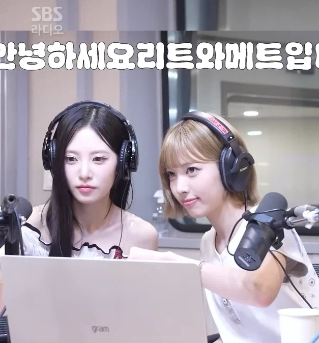 서로 호흡이 잘 맞아가서 불안한 걸그룹 멤버들_1.webp