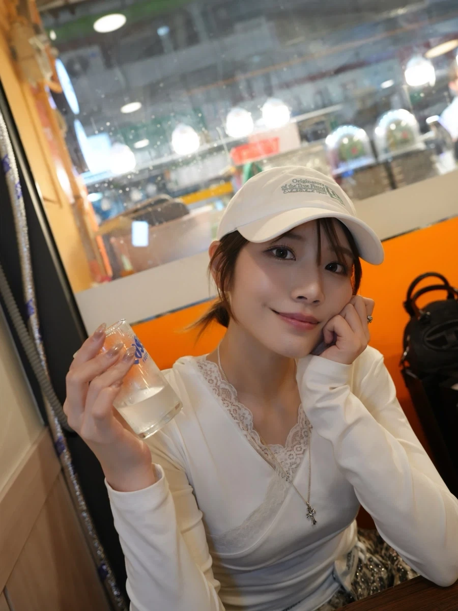 광장시장에 온 일본 눈나..._1.webp