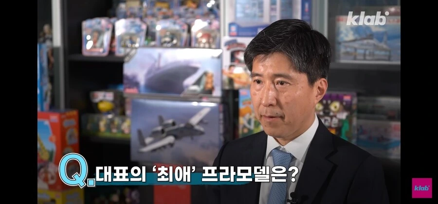 사장이 독단적으로 밀어붙여 출시된 제품_1.jpg