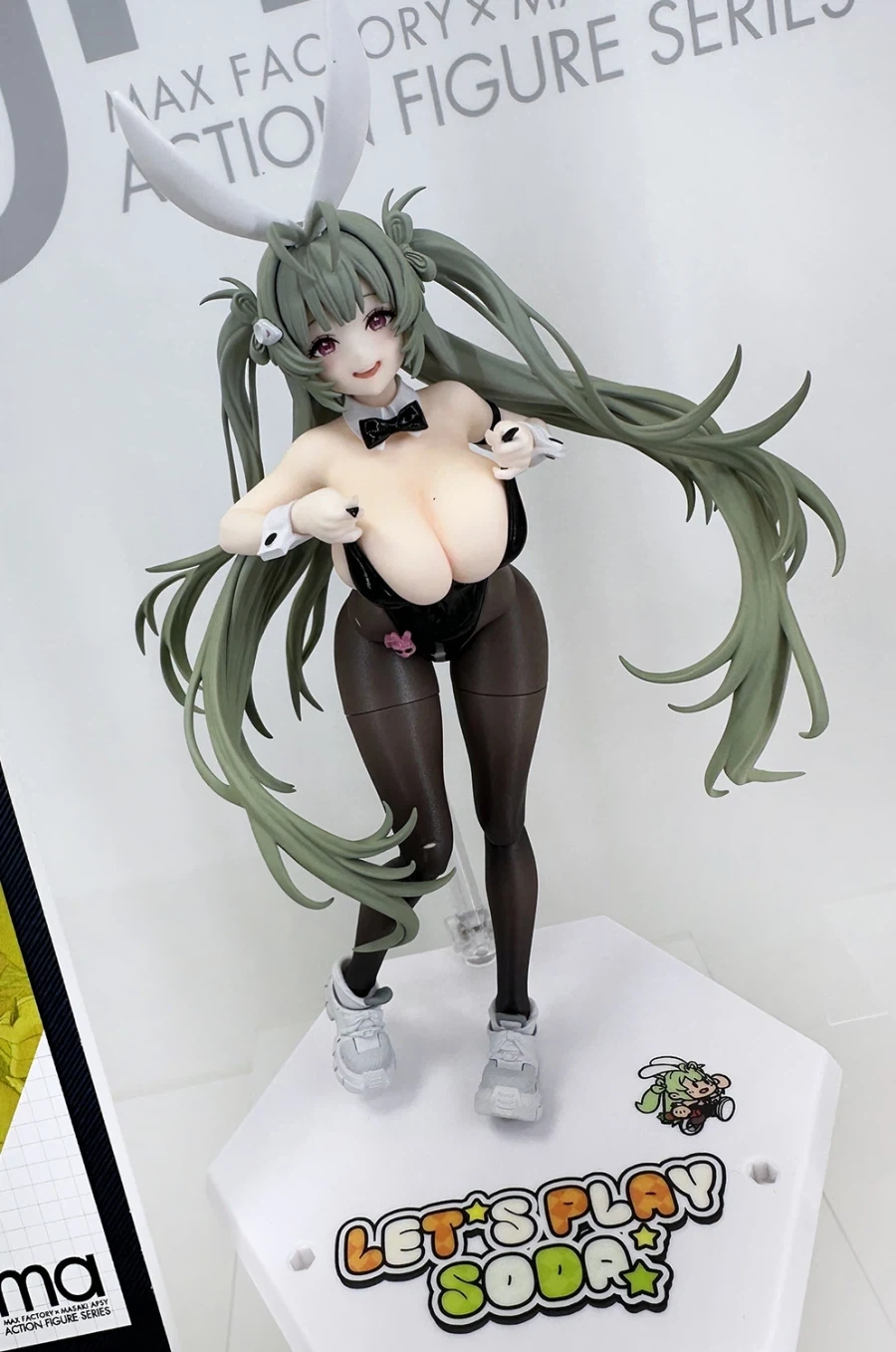 [맥스 팩토리] figma 승리의 여신: 니케 - 아니스 & 소다 외 전시 사진_3.webp