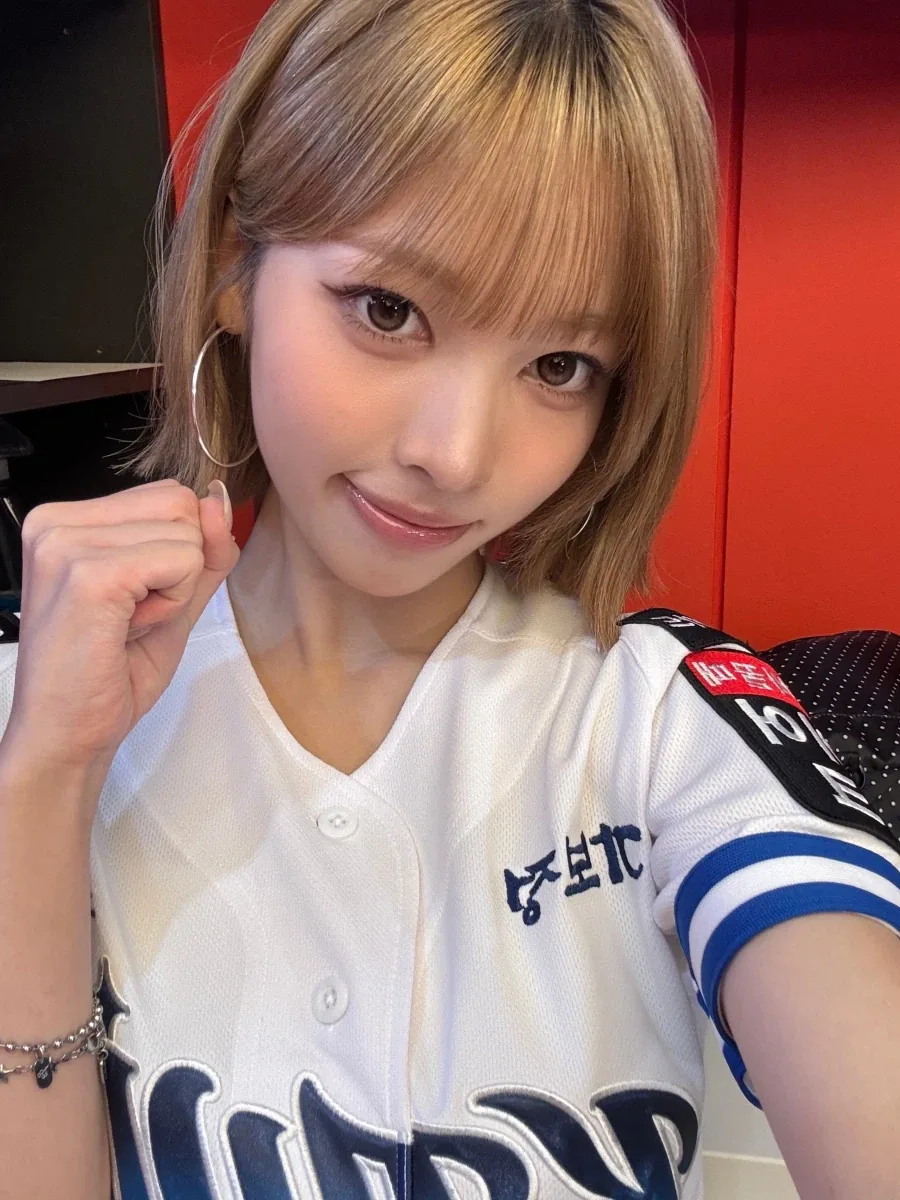 리센느) 핫걸_2.webp