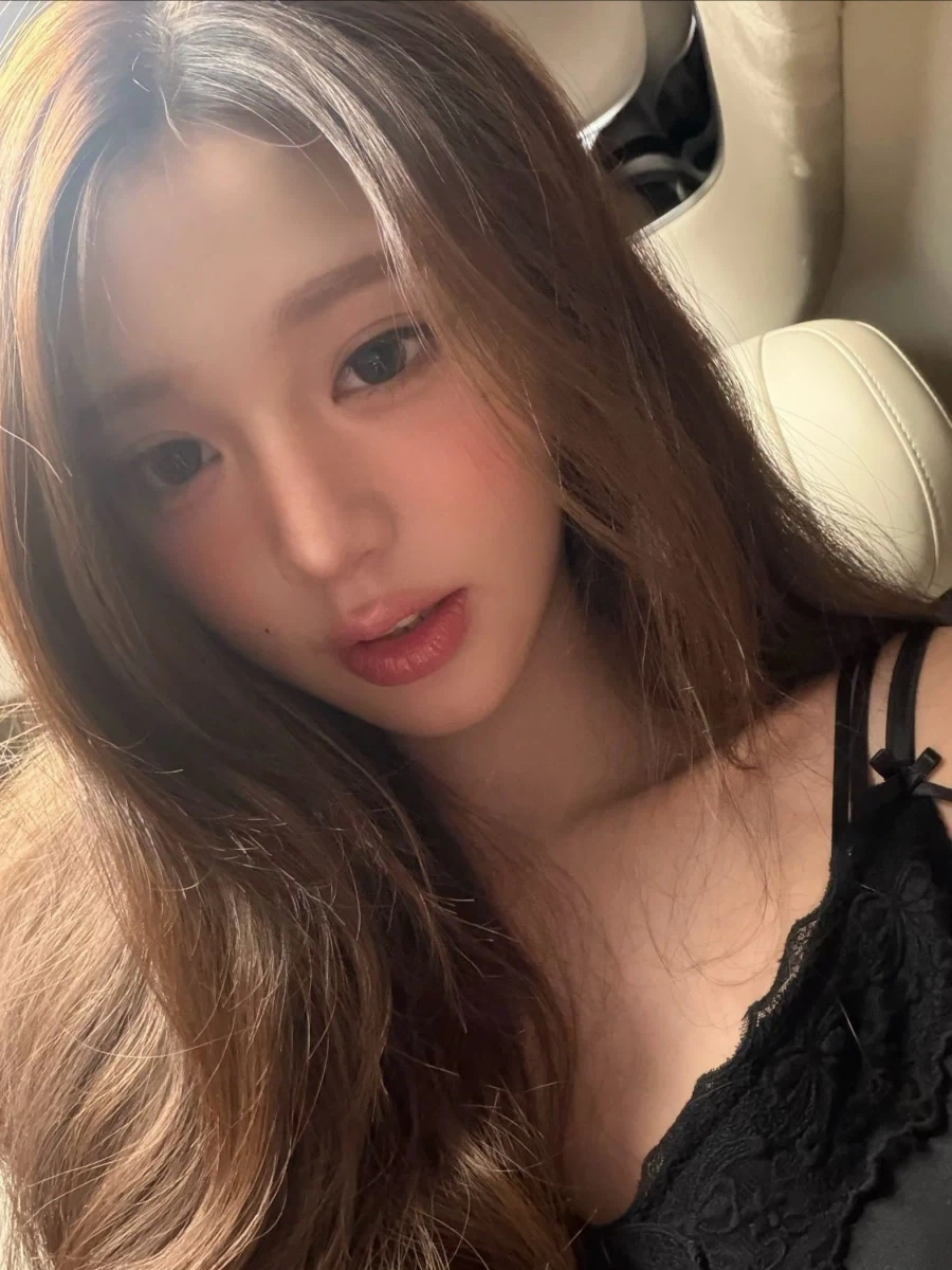 장원영이랑 데이트하는 시점_4.webp