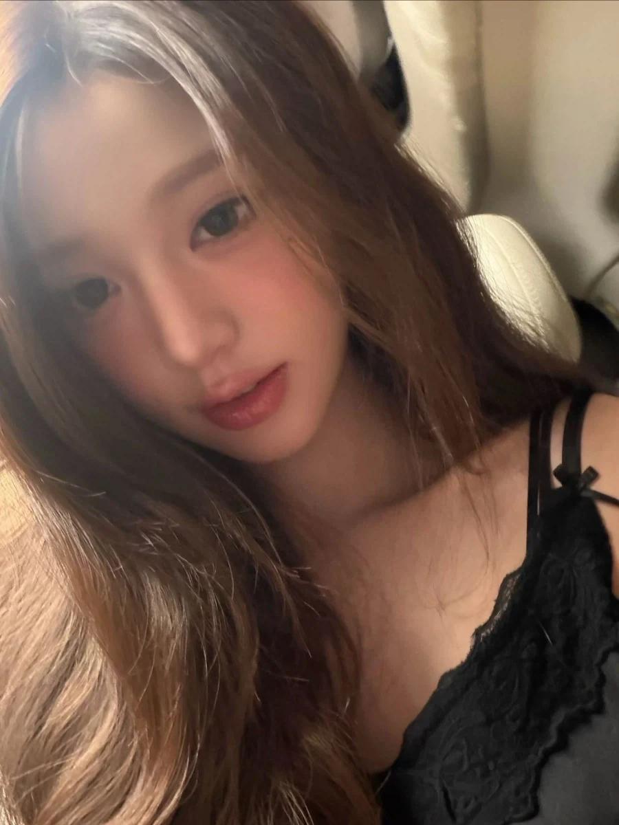 장원영이랑 데이트하는 시점_5.webp