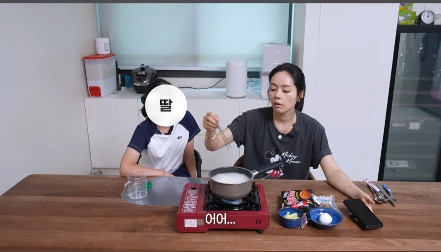 한가인이 유튜브에서 자녀 얼굴 공개 안하는 이유_26.webp
