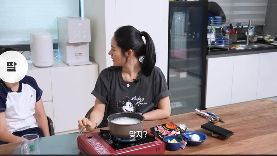 한가인이 유튜브에서 자녀 얼굴 공개 안하는 이유_43.webp