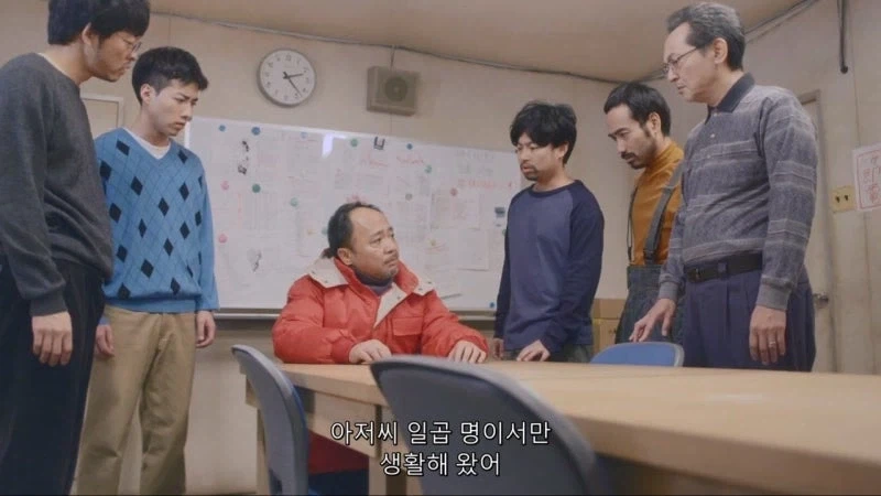 남극 생활 4개월만에 미쳐버린 남극대원들_6.webp